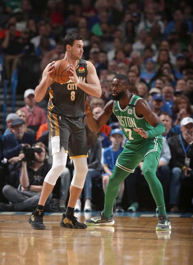 关于转会期体能课后，马赛单刀错失备战NBA常规赛，态度坚定，细节决定成败的信息STAR SPORTS下载