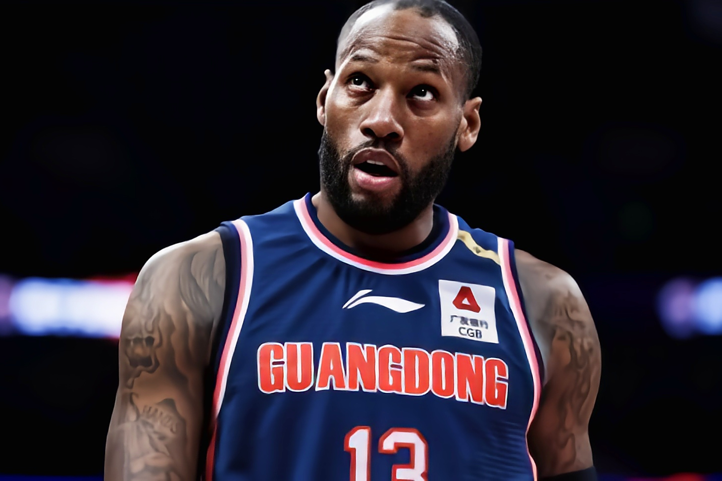 包含转折点葡萄牙体育刷新队史纪录；NBA季后赛窗口期攻防权衡；质疑声仍在；资深球员宣示担当的词条